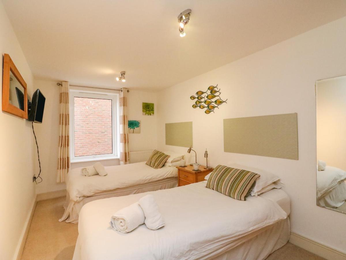 Newton'S Cove View Weymouth Exterior foto